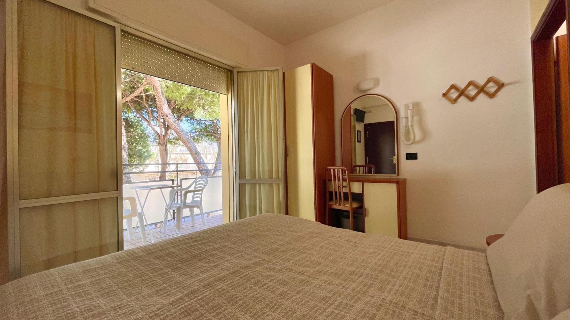 Hotel Zanella Cervia Exterior foto
