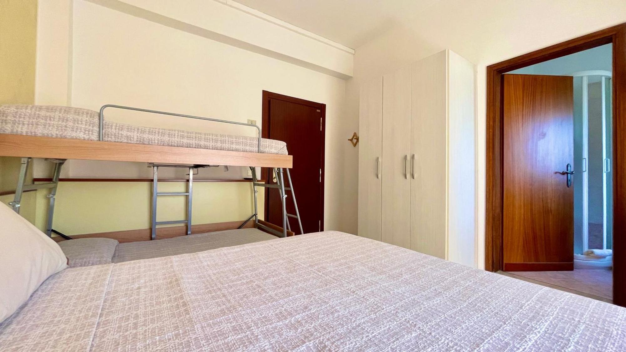 Hotel Zanella Cervia Exterior foto